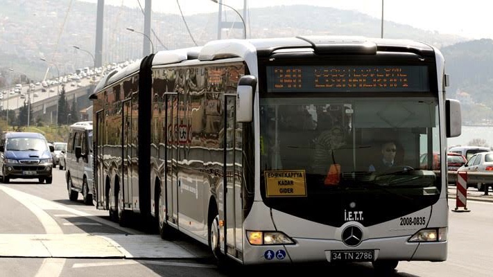 Toplu ulaşımda normalleşme: Yüzde 50 yolcu taşıma sınırlaması kaldırıldı