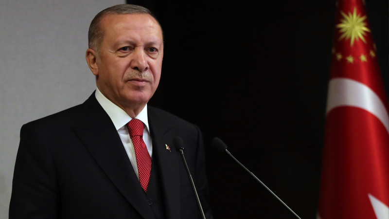 Erdoğan: Dahili ve harici düşmanların tüm saldırılarına rağmen yedi düvele karşı vatan müdafaası yapıyoruz