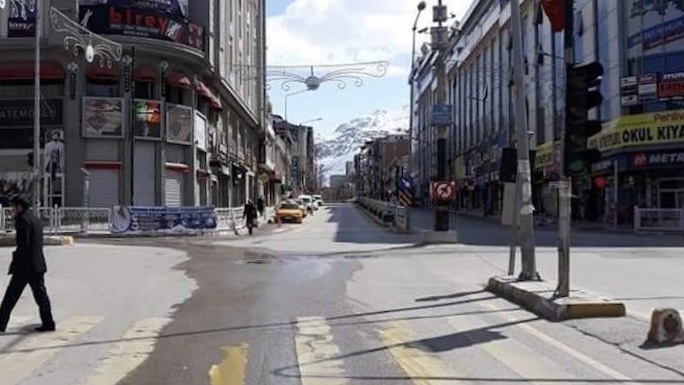 Van'da eylem yasağı uzatıldı