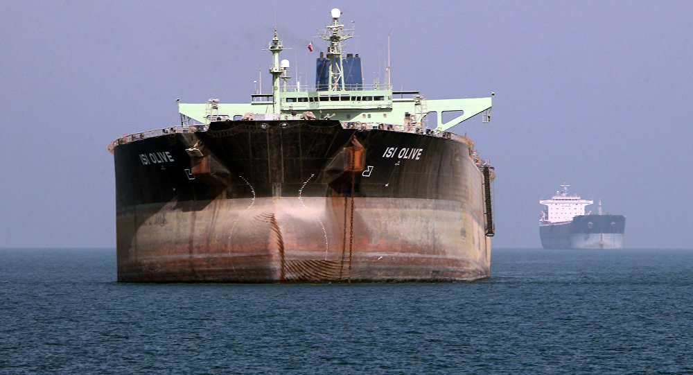 Suudi Arabistan açıklarındaki İran tankerinde patlama