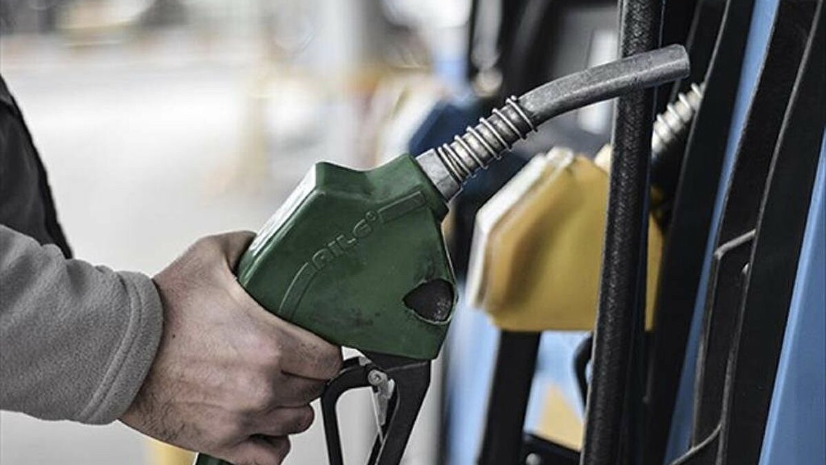 Benzine 12 kuruş zam