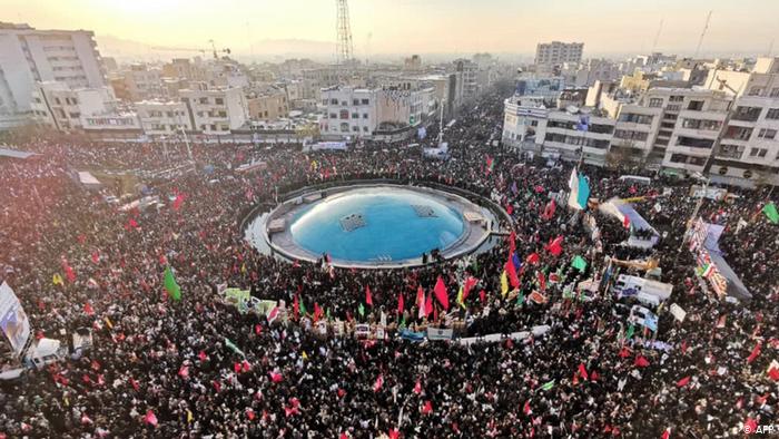 Süleymani’nin cenazesinde izdiham: Onlarca ölü ve yaralı var