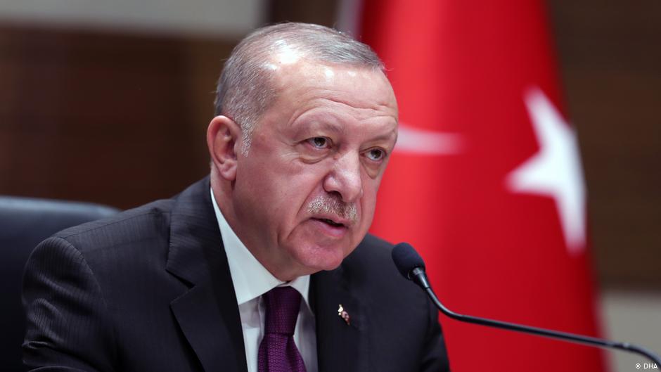 Erdoğan gençlerle buluştu: Eğlence mekanları ve nargile içilen yerler bir süre daha kapalı kalmaya devam edecek