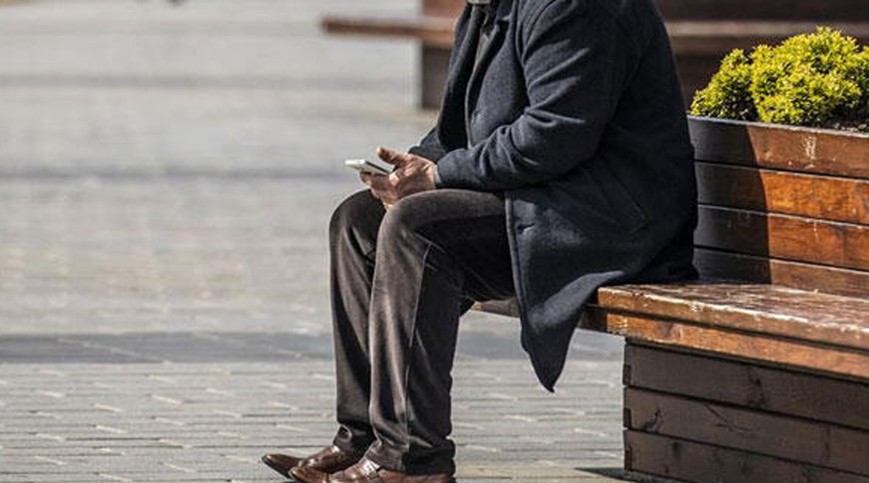 65 yaş üstünün izin saati değişti