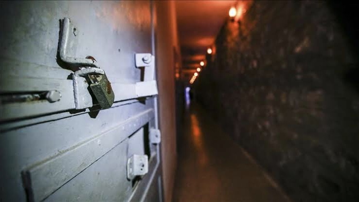 Siyonist İsrail zindanlarında 5 binden fazla Filistinli bulunuyor