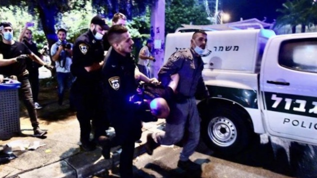 İşgalci İsrail polisi Kudüs'te 21 Filistinliyi gözaltına aldı