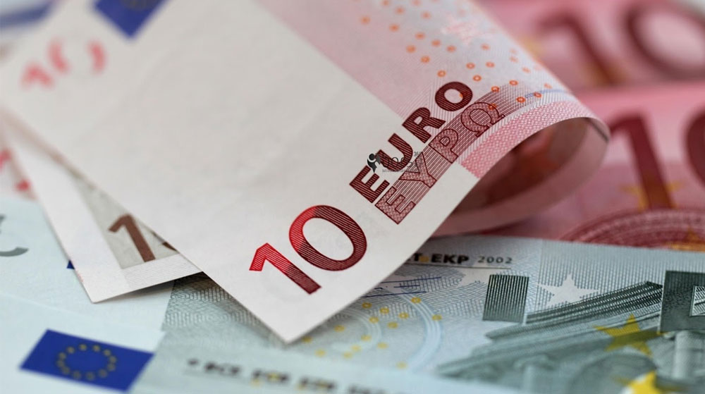 Euro 8 TL Barajını Aştı