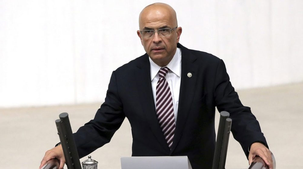 Anayasa Mahkemesi, Enis Berberoğlu Kararını Erteledi