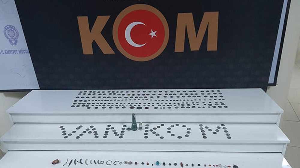 Van'da 319 Metal Sikke Ele Geçirildi