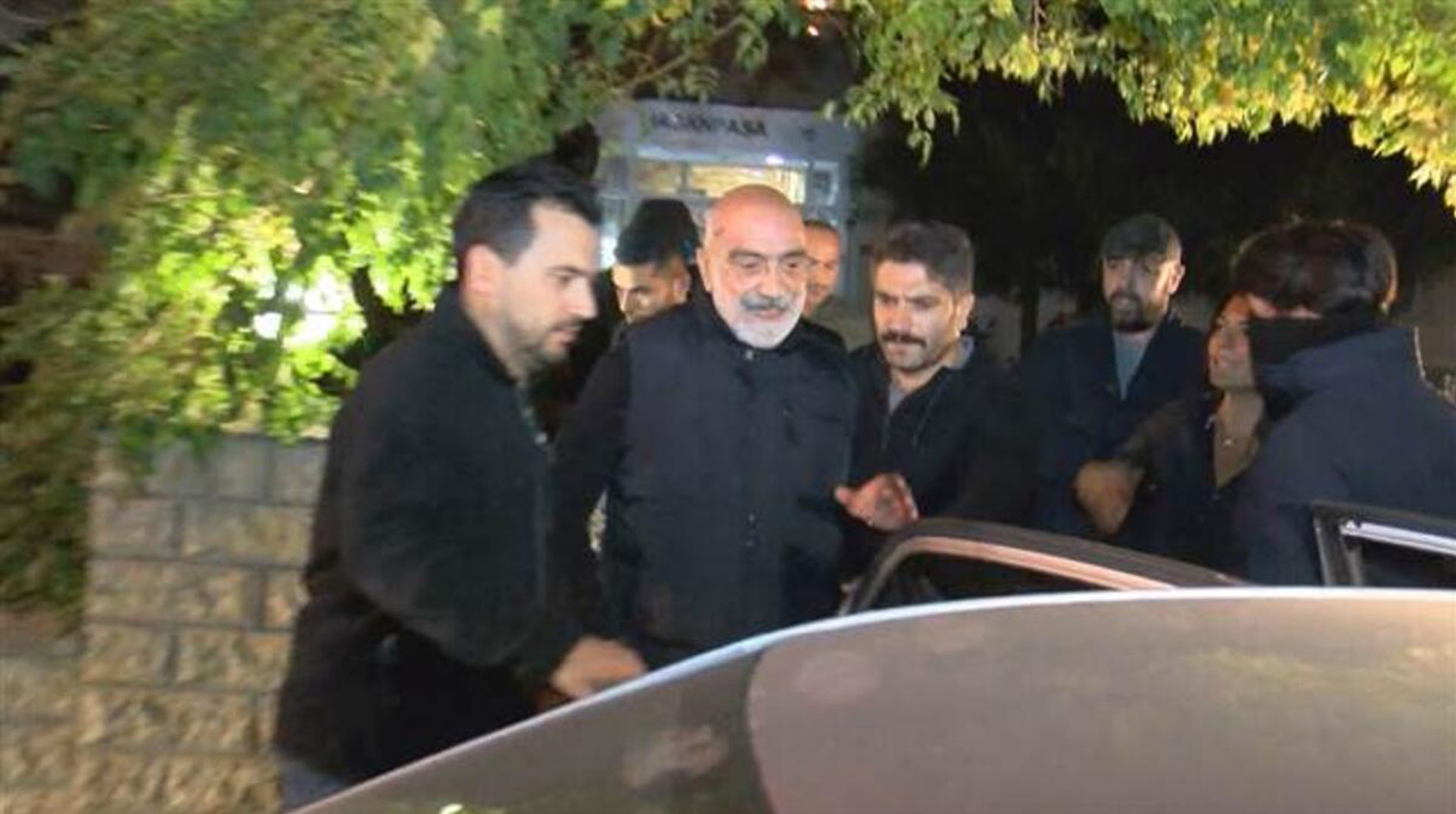 Ahmet Altan Adliyeye Sevk Edildi