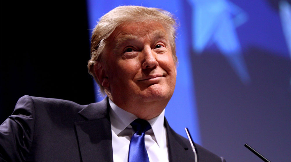 Trump'tan Şaka Gibi Savunma: Beyazlar da Ölüyor