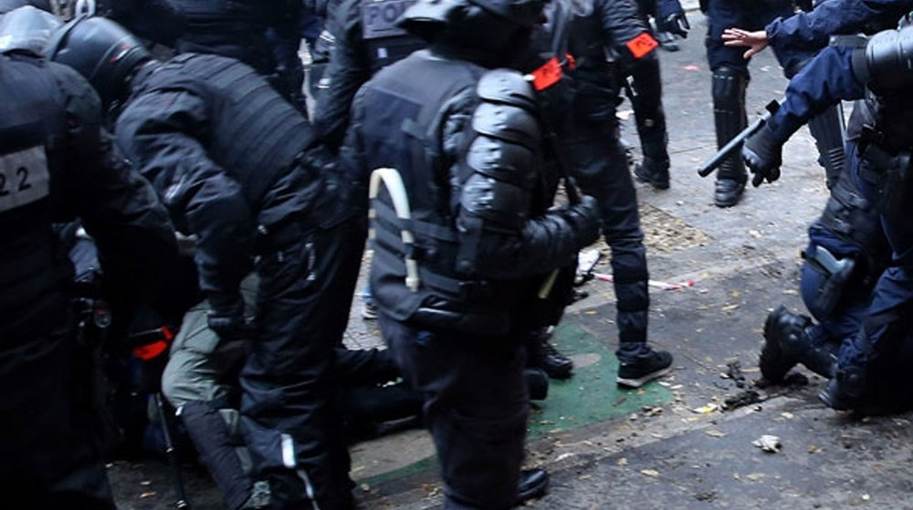 Polis Şiddetine Karşı Olaylı Gösteri! Arbede Yaşandı