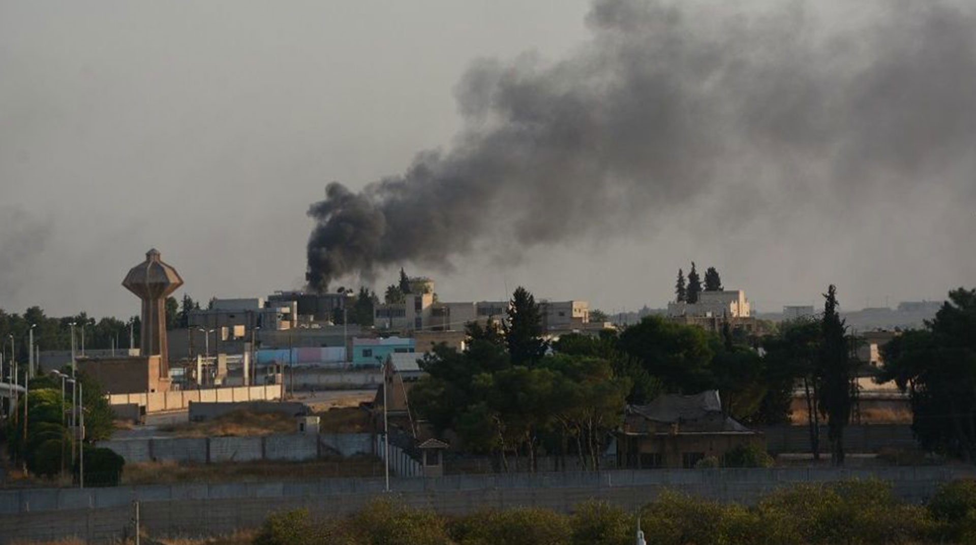 Tel Abyad'da bomba yüklü araçla saldırı düzenlendi: 3 ölü, 5 yaralı