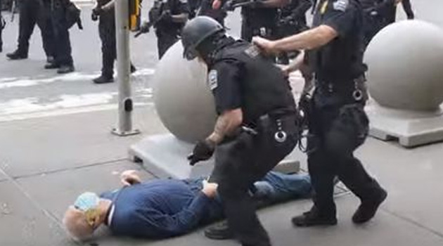 ABD’de polis şiddeti devam ediyor