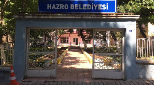 HDP'li 4 belediye başkanı görevden alındı