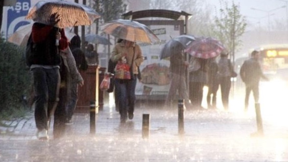 Meteoroloji'den sel ve şiddetli yağış uyarısı geldi