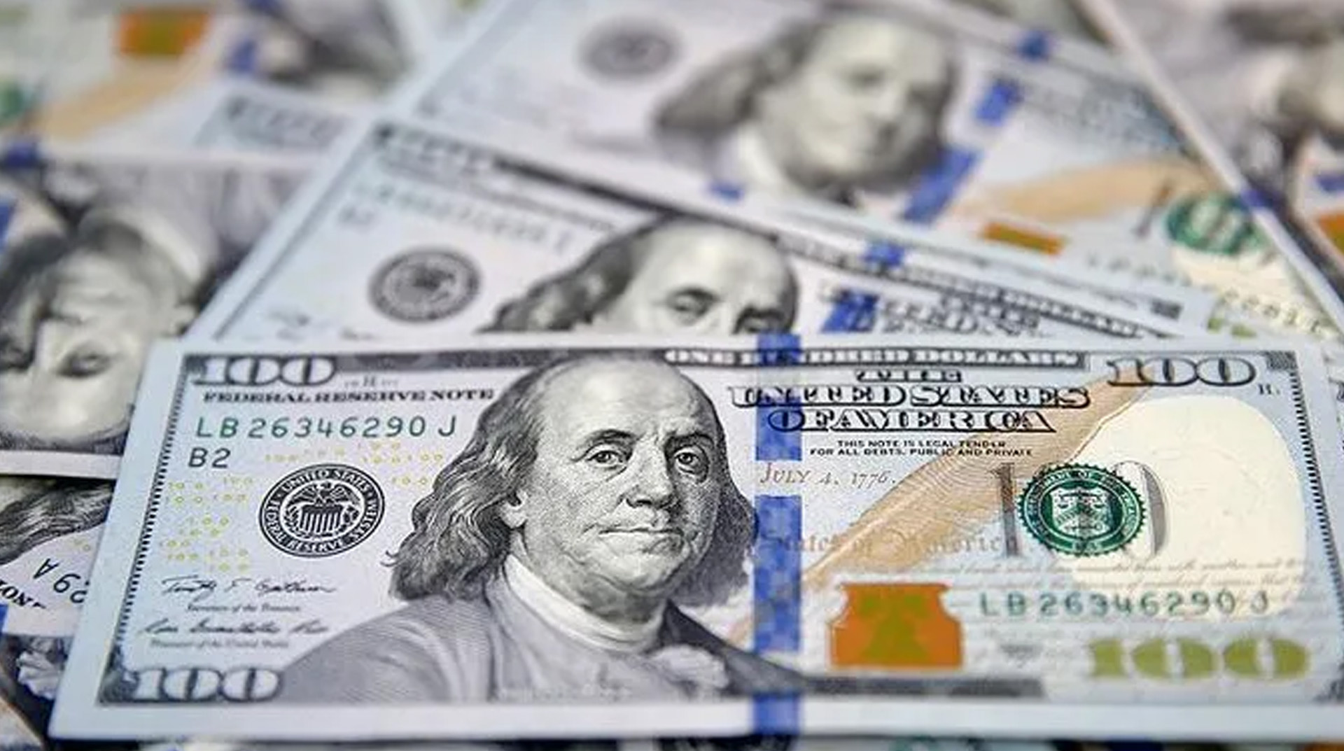 Dolar 1.5 ayın en yüksek seviyesini gördü