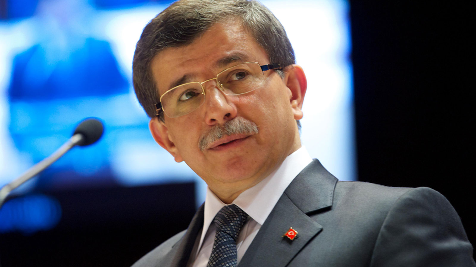 Ahmet Davutoğlu: Terör defterini açarsak bizi eleştirenler insan içine çıkamazlar