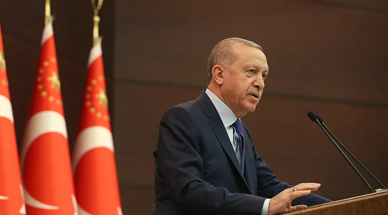 Erdoğan'dan Ulusa Sesleniş: Virüs bulaşmasını önlemenin tek yolu, gönüllü karantinadır