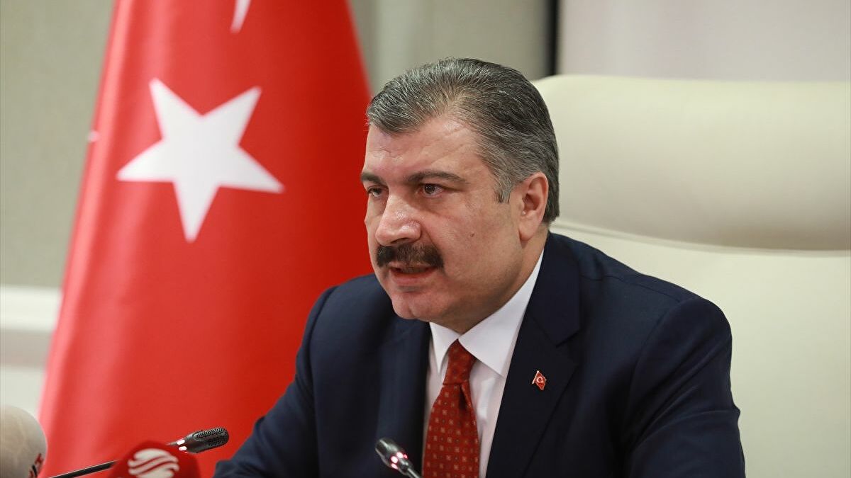 Sağlık Bakanı Koca: 61 yaşındaki bir erkek hastamızı kaybettik