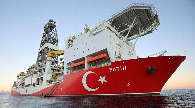 Fatih sondaj gemisi Karadeniz'de ilk sondajına başladı