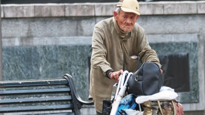Japonya'da 100 yaş üstü nüfus 71 bini aştı