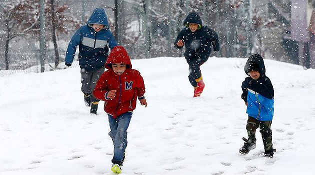 Kayseri’de eğitime kar engeli