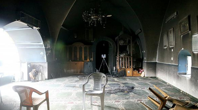 İşgalciler Kudüs’te Bir Camiyi Ateşe Verdi