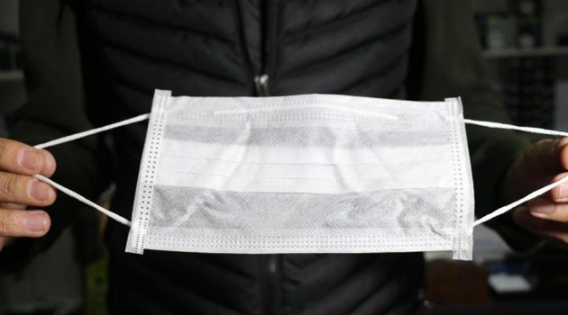 Hollanda Çin’den ithal ettiği maskelerin 600 binini toplatma kararı aldı