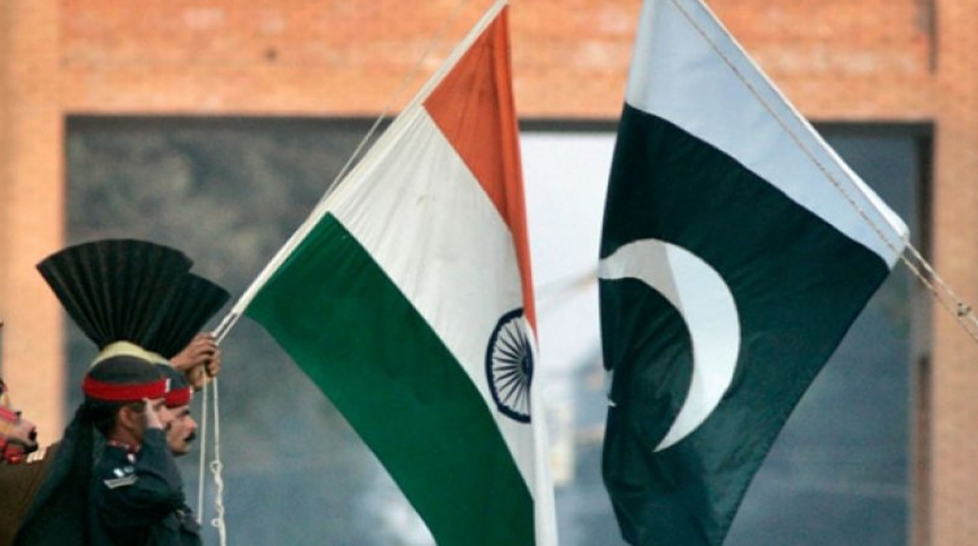 Последствия конфликта между индией и пакистаном. Индия и Пакистан конфликт. Индийский Союз и Пакистан. Индийско-Пакистанские отношения. Отношения Индии и Пакистана.