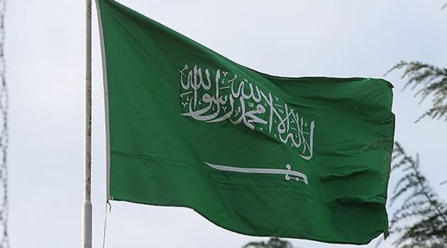 Suudi Arabistan'da kamu çalışanları koronavirüs nedeniyle 16 gün işe gitmeyecek