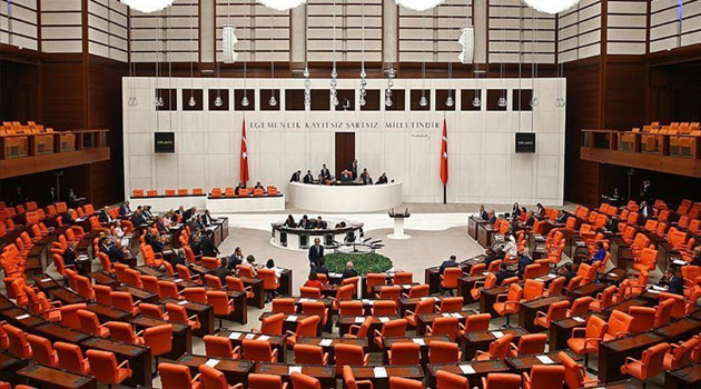 Hukuk davalarına ilişkin yargı paketi TBMM Genel Kurulu'nda kabul edildi