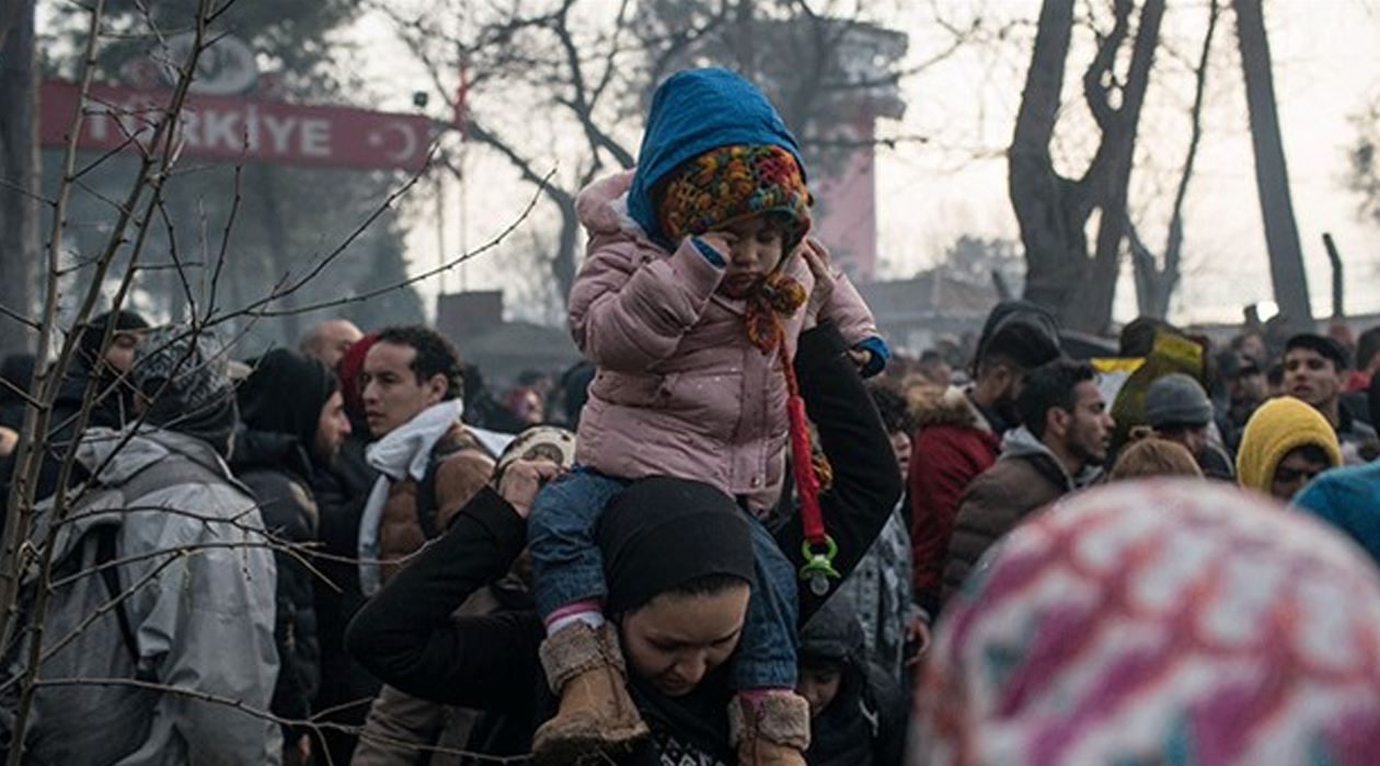 Yunanistan göçmenleri sınır dışı edecek