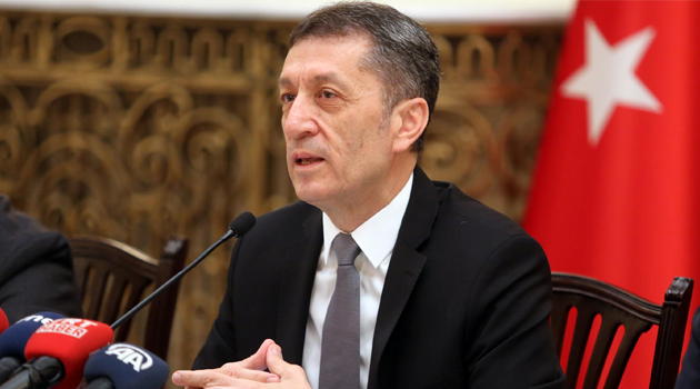 Milli Eğitim Bakanı Selçuk: Okulların eylül-ekim aylarında açılma ihtimali yüksek