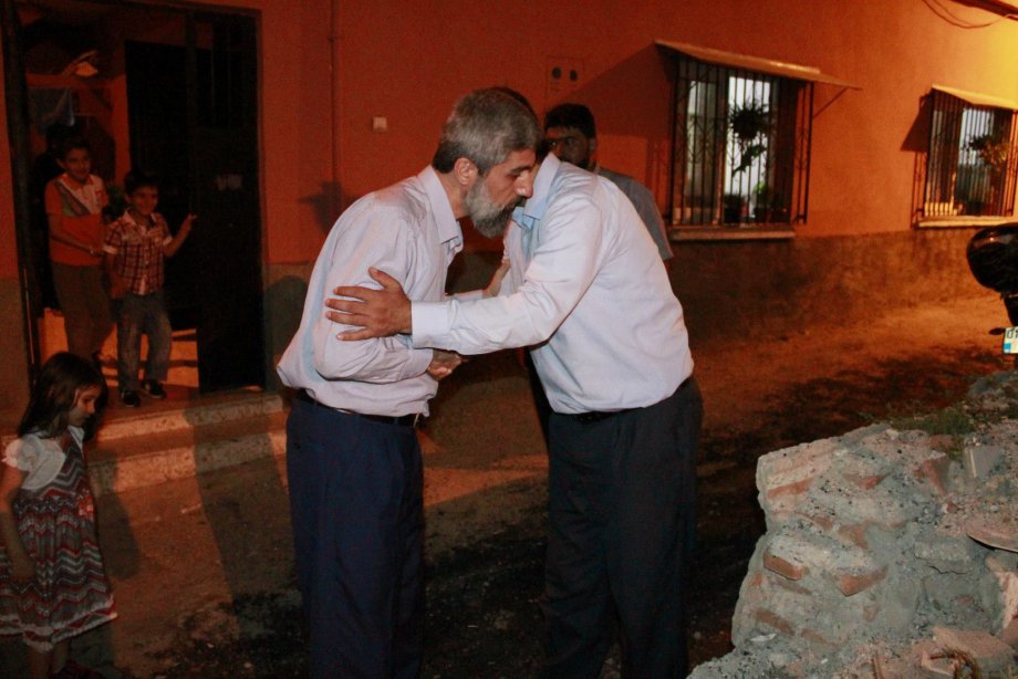 Hocaefendi Suriyeli Kardeş Aileye İftar Konuğu Oldu