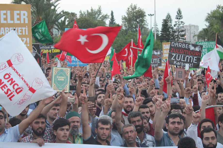 Darbe Girişimine Karşı Yapılan Basın Açıklamasından Kareler