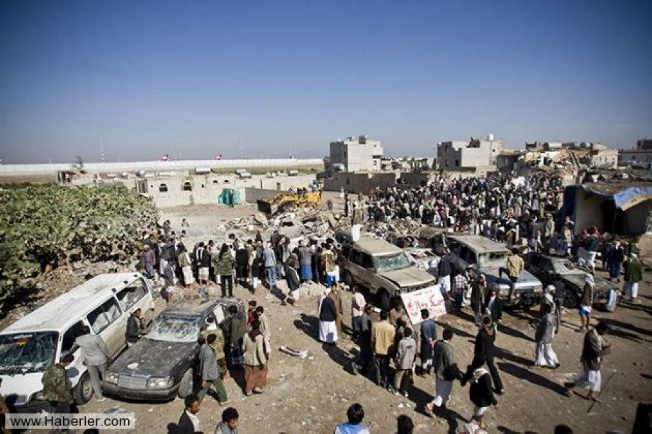 Yemen Saldırısından Objektiflere Takılanlar