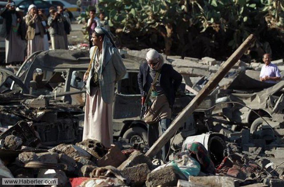 Yemen Saldırısından Objektiflere Takılanlar
