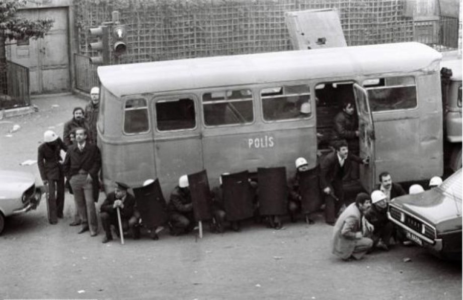 FOTOĞRAFLARLA 12 EYLÜL'DE YAŞANANLAR