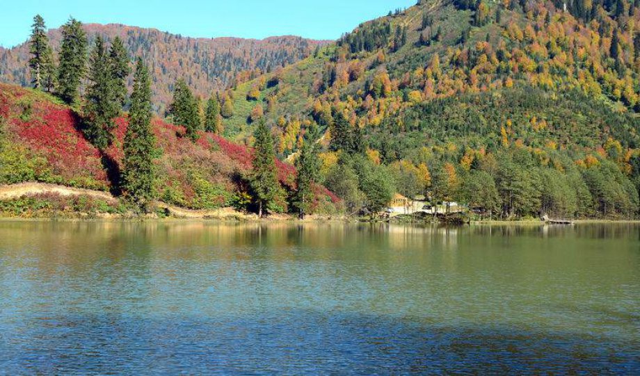 Karagöl'den Müthiş Sonbahar Manzaraları