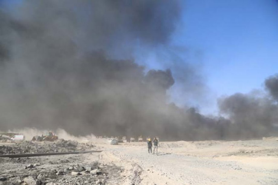 Irak'ın petrolü 4 aydır yanıyor