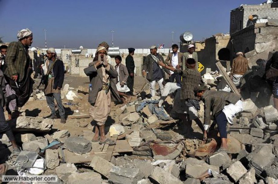 Yemen Saldırısından Objektiflere Takılanlar
