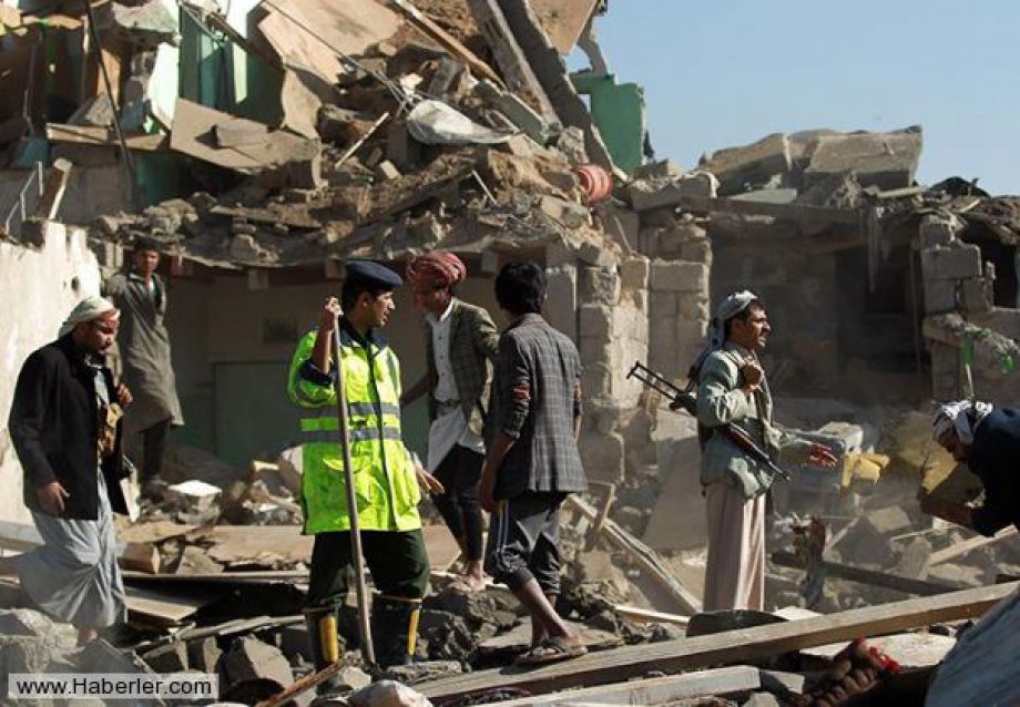 Yemen Saldırısından Objektiflere Takılanlar