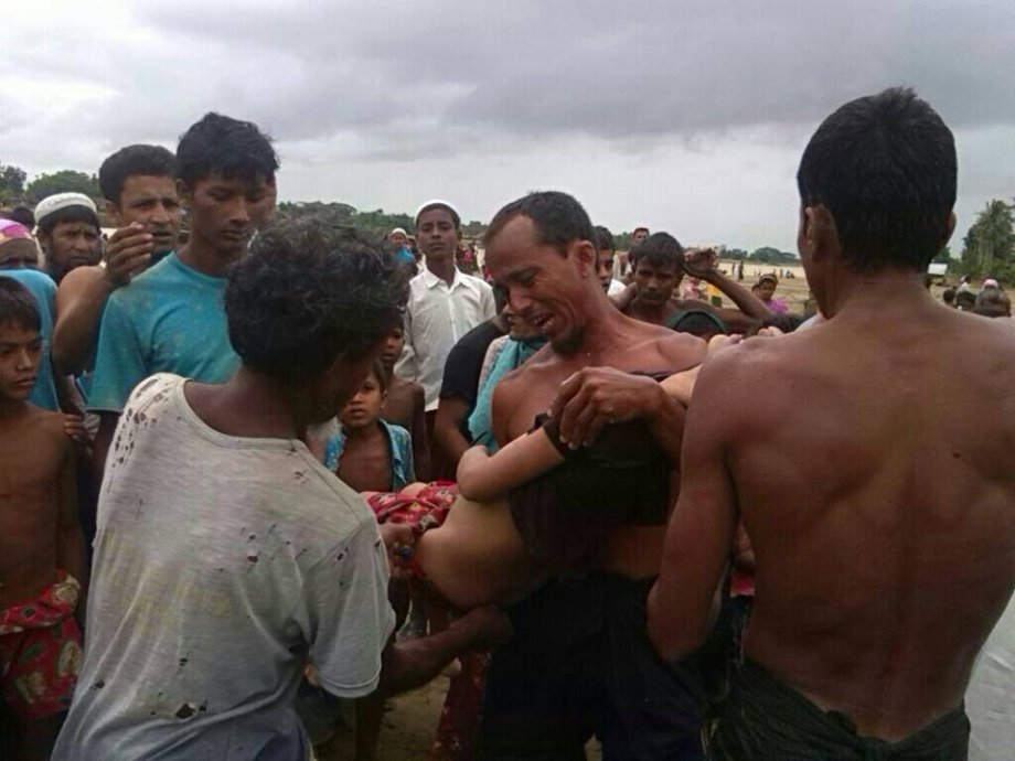 Arakan'da tekne faciası: 24 çocuk öldü