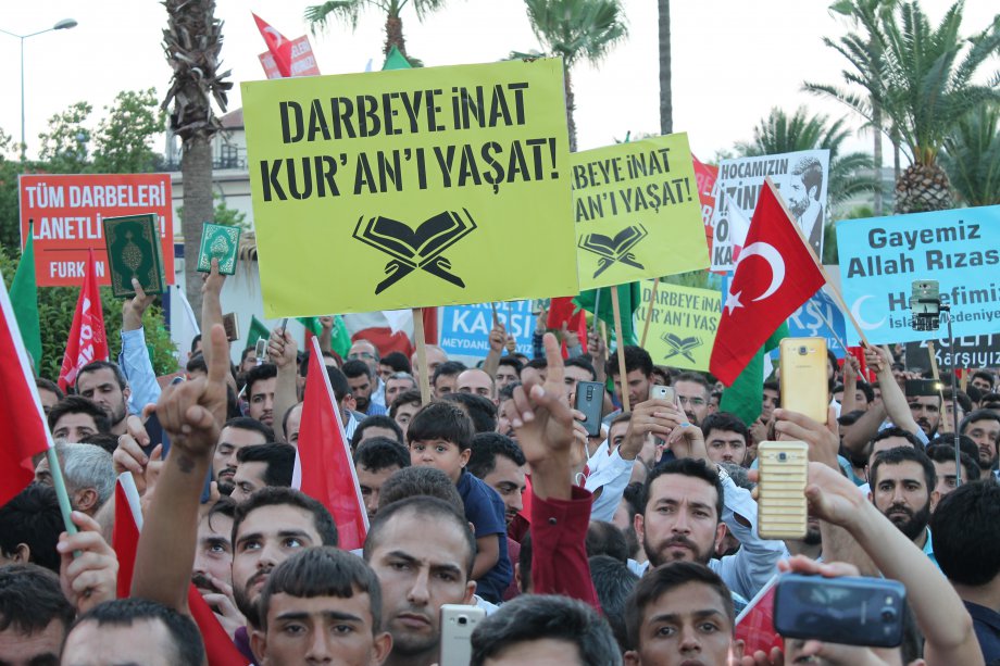 Darbe Girişimine Karşı Yapılan Basın Açıklamasından Kareler