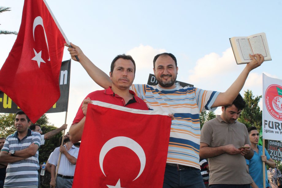 Darbe Girişimine Karşı Yapılan Basın Açıklamasından Kareler