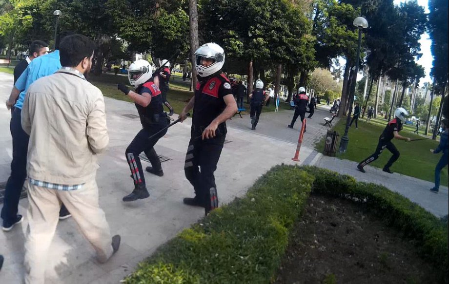 Furkan Vakfı Mensuplarına Acımasız Müdahale Anından Kareler