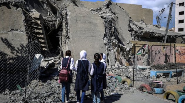 Gazze'de Okullar da İsrail'in Hedefi Oldu