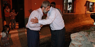 Hocaefendi Suriyeli Kardeş Aileye İftar Konuğu Oldu