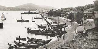 İstanbul'a ait tarihi fotoğrafları tefekkür etmeniz için takdirinize sunuyoruz.